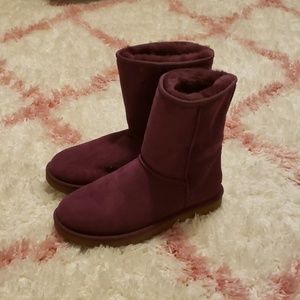 Purple UGG